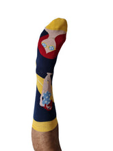 Chaussettes colorés par paire ou à l'unique marque français avec design en collaboration avec des artistes par Quanailles sur meanwhile boutique